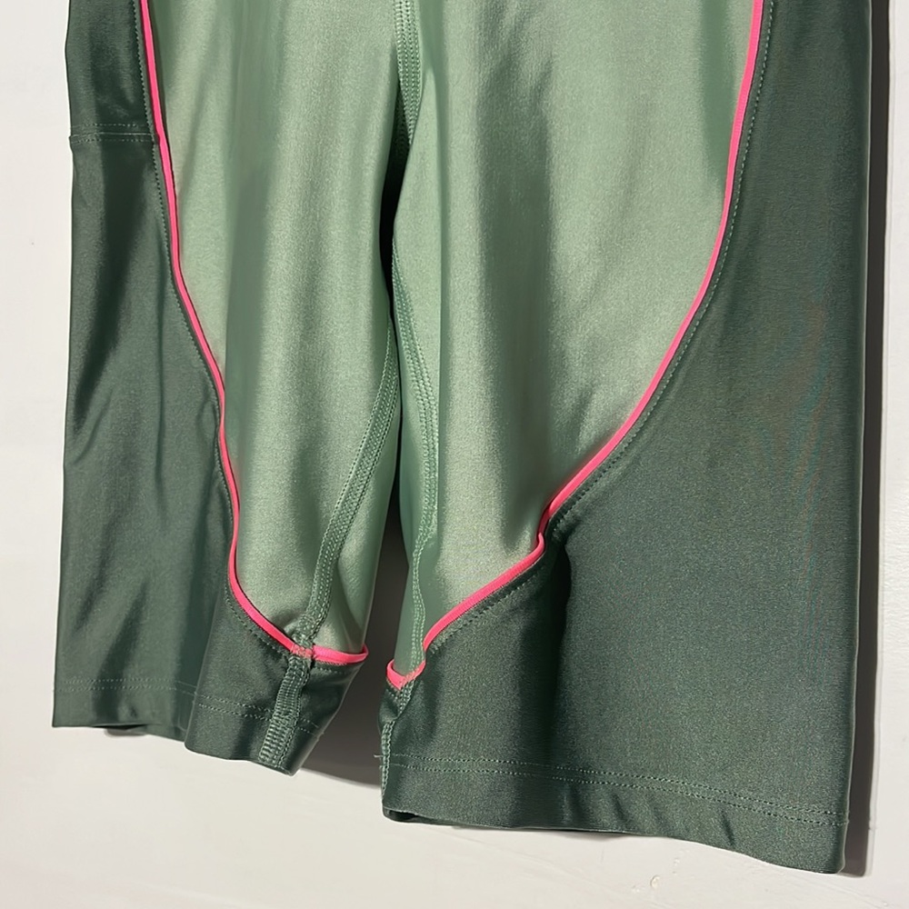 Nike Air Jordan Essential Bike Shorts Green Pink Size Small - Picture 4 of 9